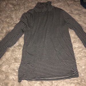 american eagle long sleeve turtle neck